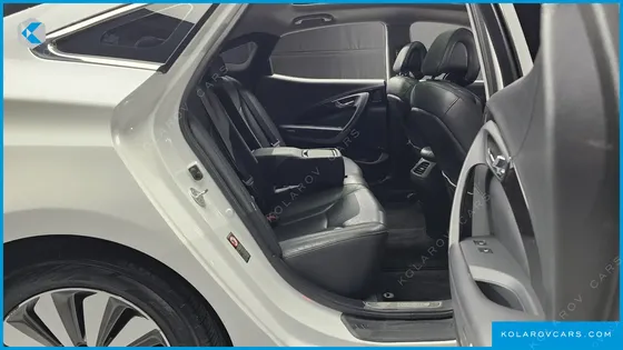 HYUNDAI GRANDEUR PREMIUM