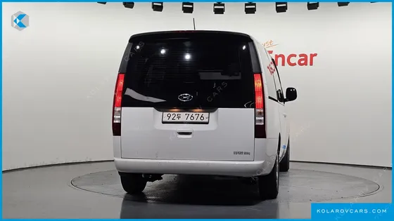 HYUNDAI STARIA CARGO 3-SEATER