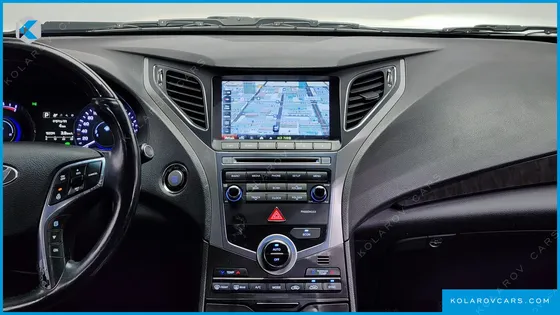 HYUNDAI GRANDEUR PREMIUM