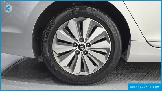 HYUNDAI GRANDEUR PREMIUM