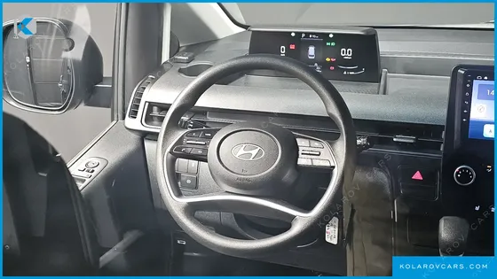 HYUNDAI STARIA CARGO 3-SEATER