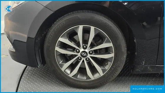 HYUNDAI GRANDEUR PREMIUM