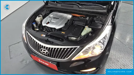 HYUNDAI GRANDEUR PREMIUM