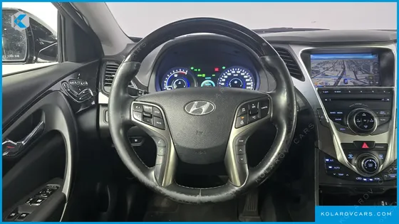 HYUNDAI GRANDEUR PREMIUM