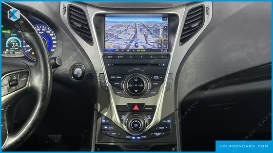 HYUNDAI GRANDEUR PREMIUM