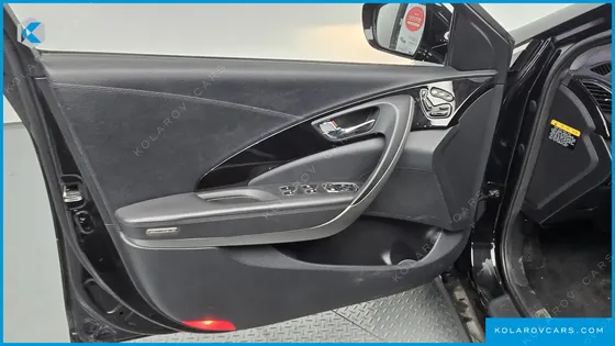 HYUNDAI GRANDEUR PREMIUM