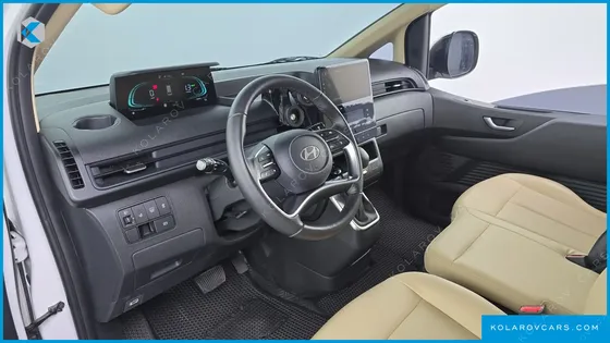 HYUNDAI STARIA HEV 1.6 CARGO 3-SEATER