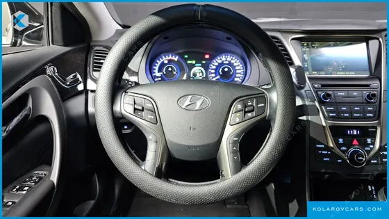 HYUNDAI GRANDEUR PREMIUM