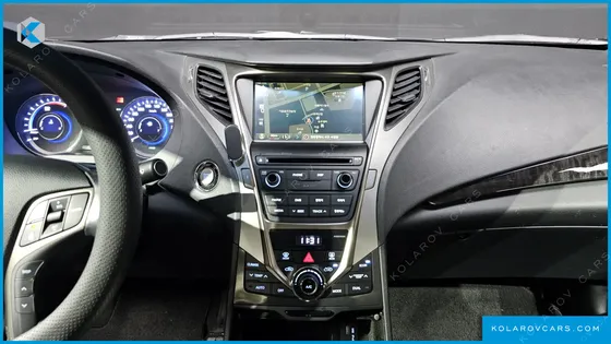 HYUNDAI GRANDEUR PREMIUM