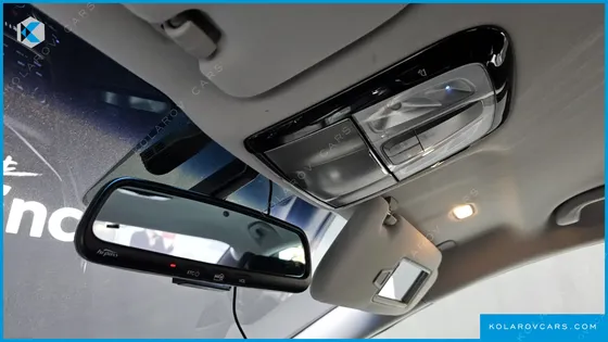 HYUNDAI GRANDEUR PREMIUM
