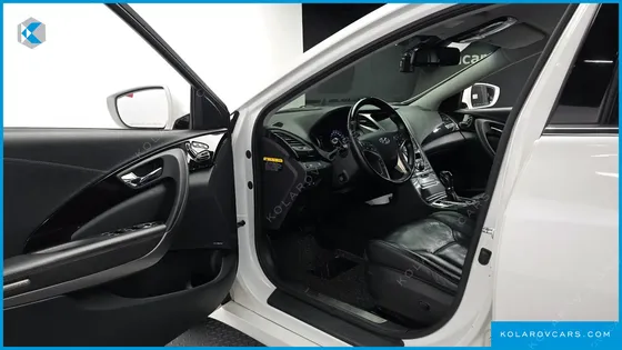 HYUNDAI GRANDEUR PREMIUM