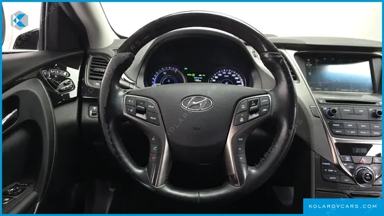 HYUNDAI GRANDEUR PREMIUM