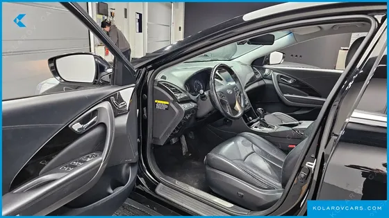HYUNDAI GRANDEUR PREMIUM