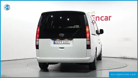 HYUNDAI STARIA TOURER 9-SEATER