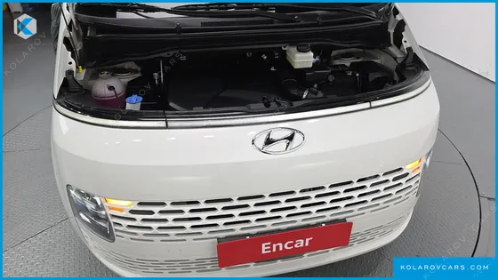 HYUNDAI STARIA TOURER 9-SEATER