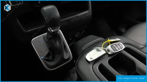 HYUNDAI STARIA TOURER 9-SEATER