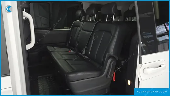 HYUNDAI STARIA TOURER 9-SEATER
