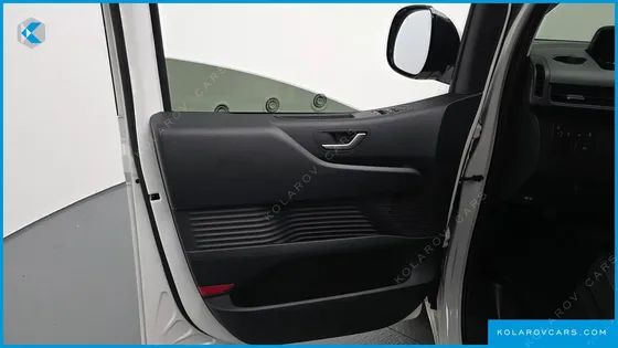 HYUNDAI STARIA TOURER 9-SEATER
