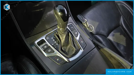 HYUNDAI GRANDEUR PREMIUM COLLECTION