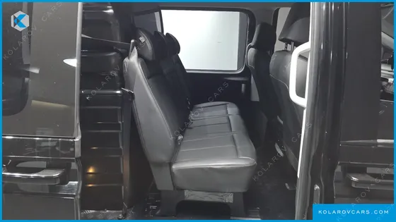 HYUNDAI STARIA CARGO 5-SEATER