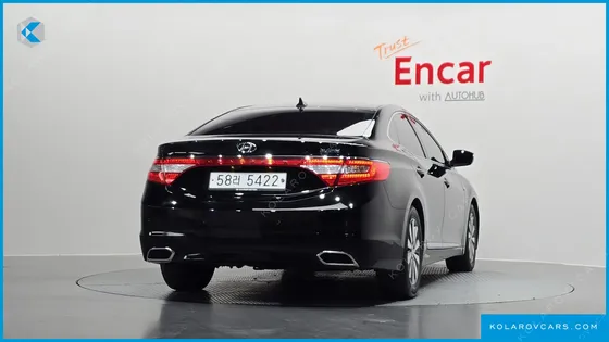 HYUNDAI GRANDEUR PREMIUM