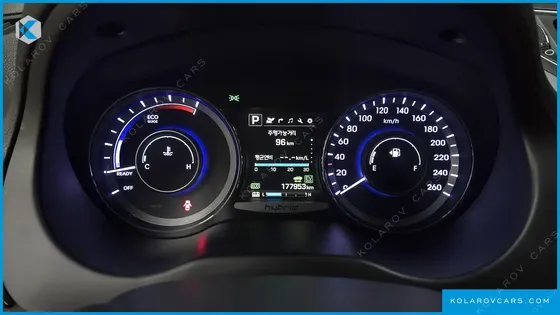 HYUNDAI GRANDEUR PREMIUM