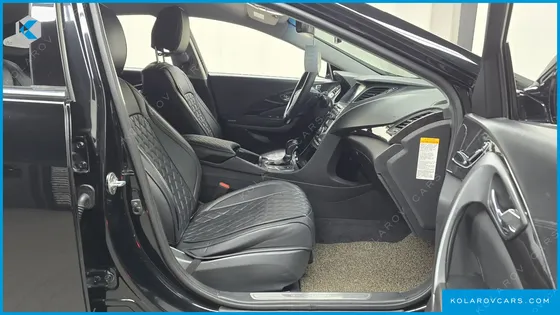 HYUNDAI GRANDEUR PREMIUM