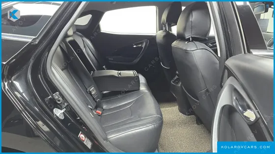 HYUNDAI GRANDEUR PREMIUM