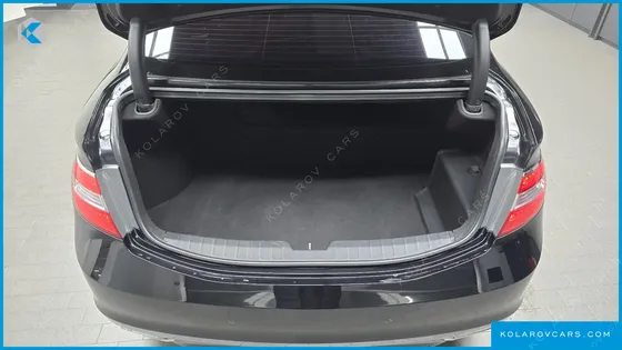 HYUNDAI GRANDEUR PREMIUM