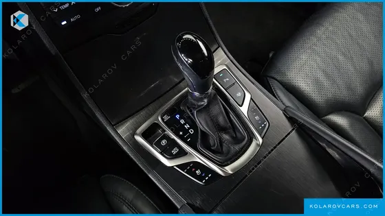 HYUNDAI GRANDEUR PREMIUM