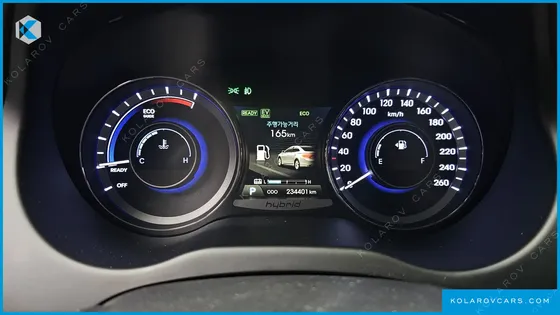 HYUNDAI GRANDEUR PREMIUM