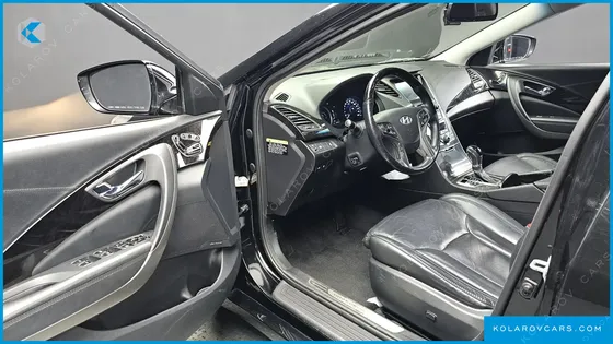HYUNDAI GRANDEUR PREMIUM