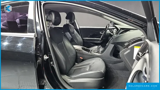 HYUNDAI GRANDEUR PREMIUM