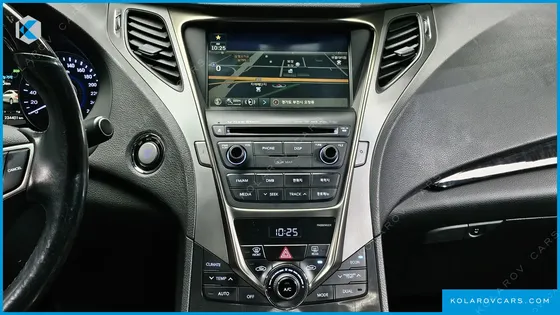 HYUNDAI GRANDEUR PREMIUM