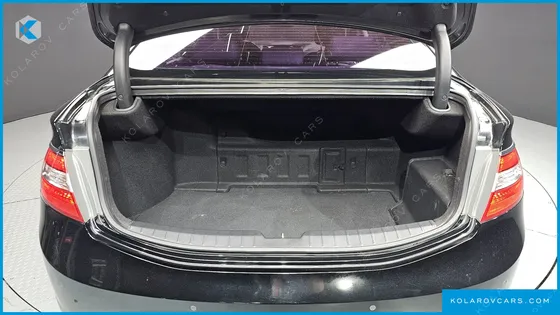HYUNDAI GRANDEUR PREMIUM
