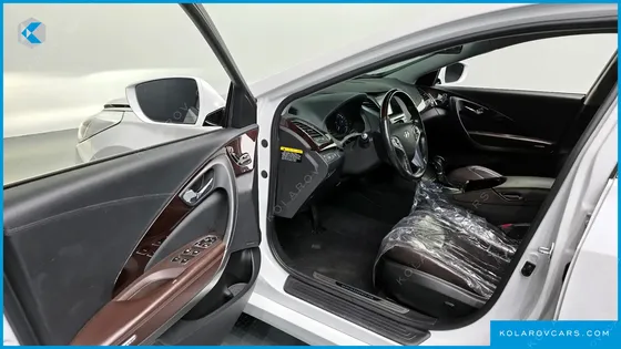 HYUNDAI GRANDEUR PREMIUM
