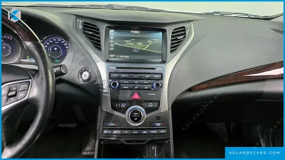 HYUNDAI GRANDEUR PREMIUM