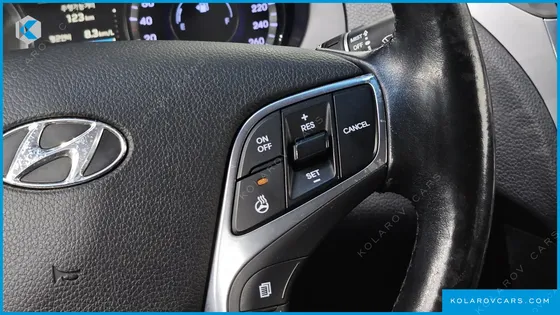 HYUNDAI GRANDEUR PREMIUM