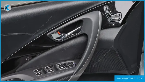 HYUNDAI GRANDEUR PREMIUM