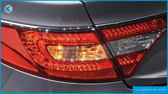 HYUNDAI GRANDEUR PREMIUM