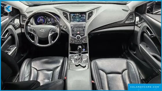 HYUNDAI GRANDEUR PREMIUM