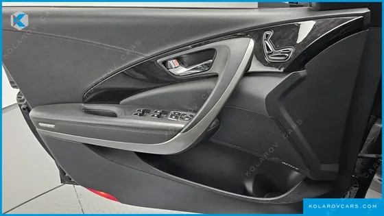 HYUNDAI GRANDEUR PREMIUM