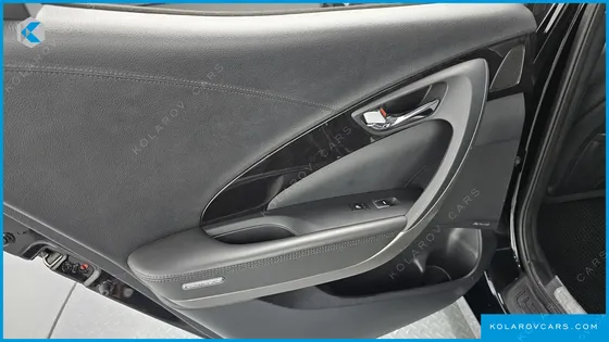 HYUNDAI GRANDEUR PREMIUM