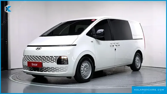 HYUNDAI STARIA CARGO 5-SEATER