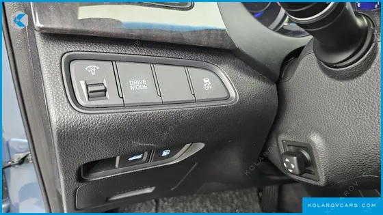 HYUNDAI GRANDEUR PREMIUM