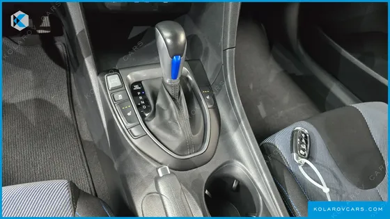HYUNDAI VELOSTER 1.4 TURBO MODERN