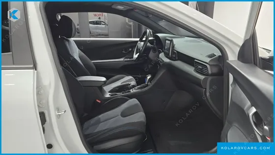 HYUNDAI VELOSTER 1.4 TURBO MODERN