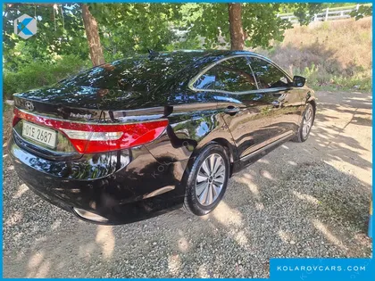 HYUNDAI GRANDEUR PREMIUM