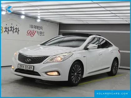 HYUNDAI GRANDEUR PREMIUM