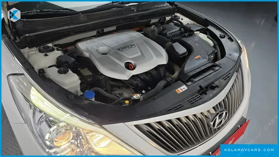 HYUNDAI GRANDEUR PREMIUM